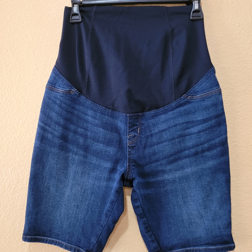 Isabel by Ingrid & isabel maternity jeans  shorts